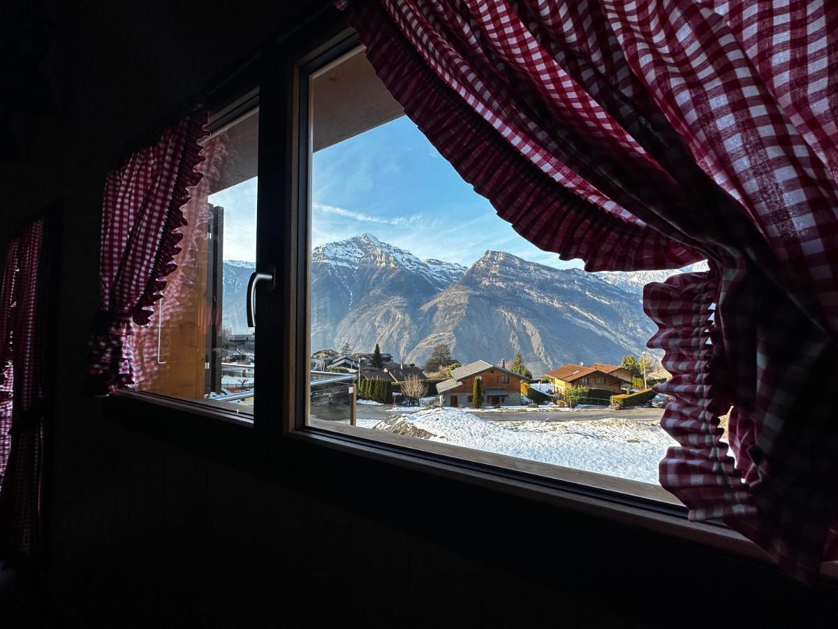 Chambres D'Hotes Les Louettes A Sapinhaut Canton Du Valais Saxon Екстер'єр фото